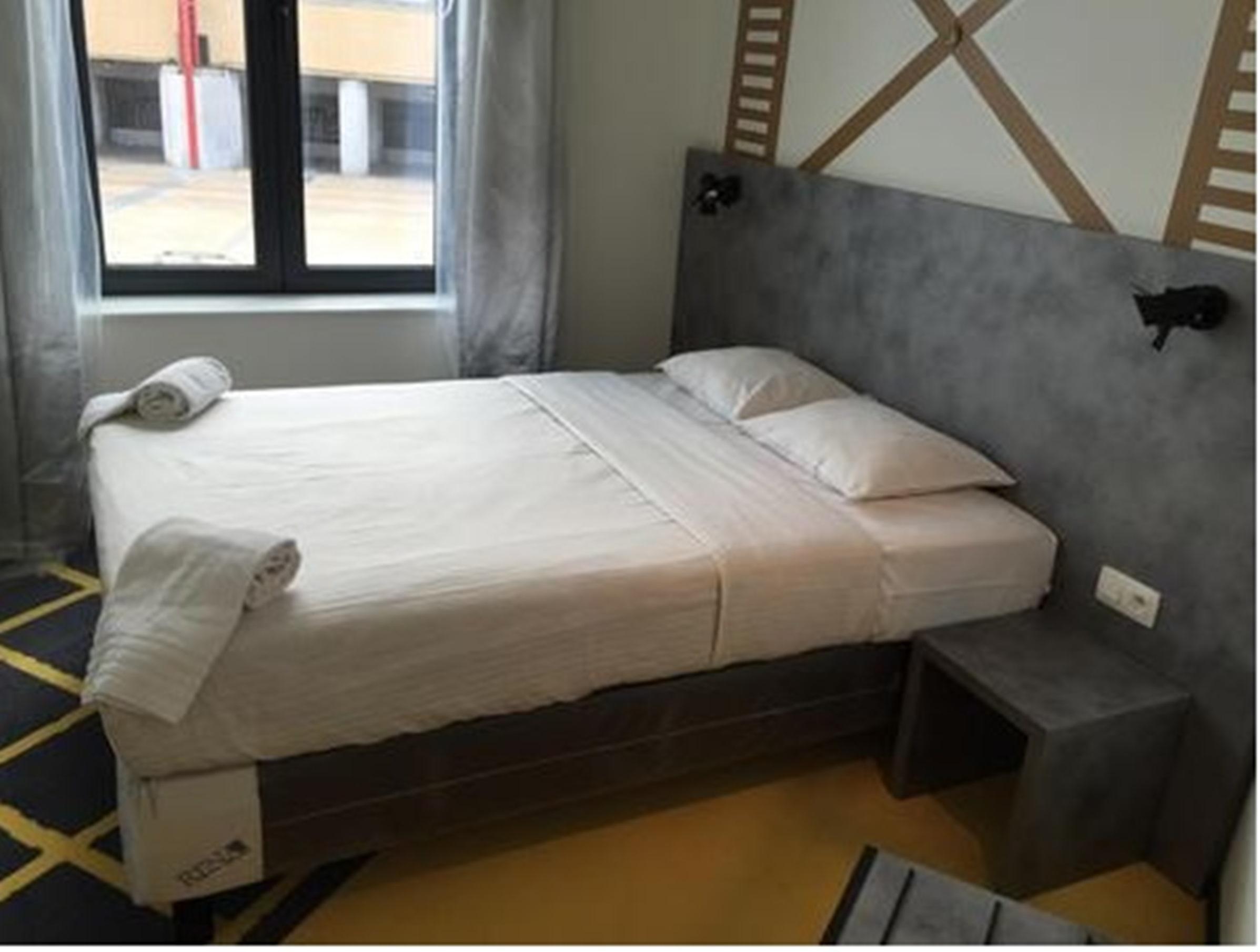 Nekotel Concept Art Hotel Saint-Gilles Екстериор снимка