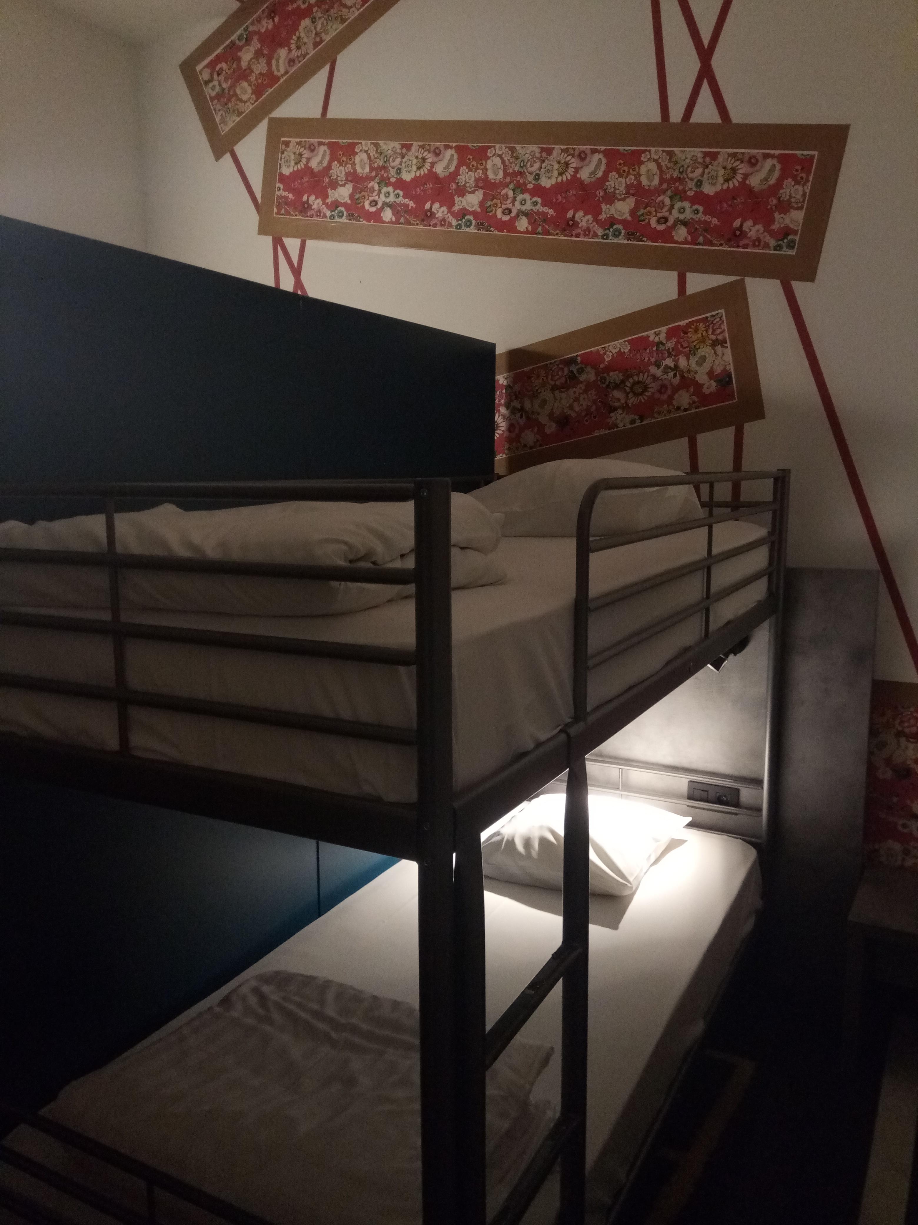 Nekotel Concept Art Hotel Saint-Gilles Екстериор снимка