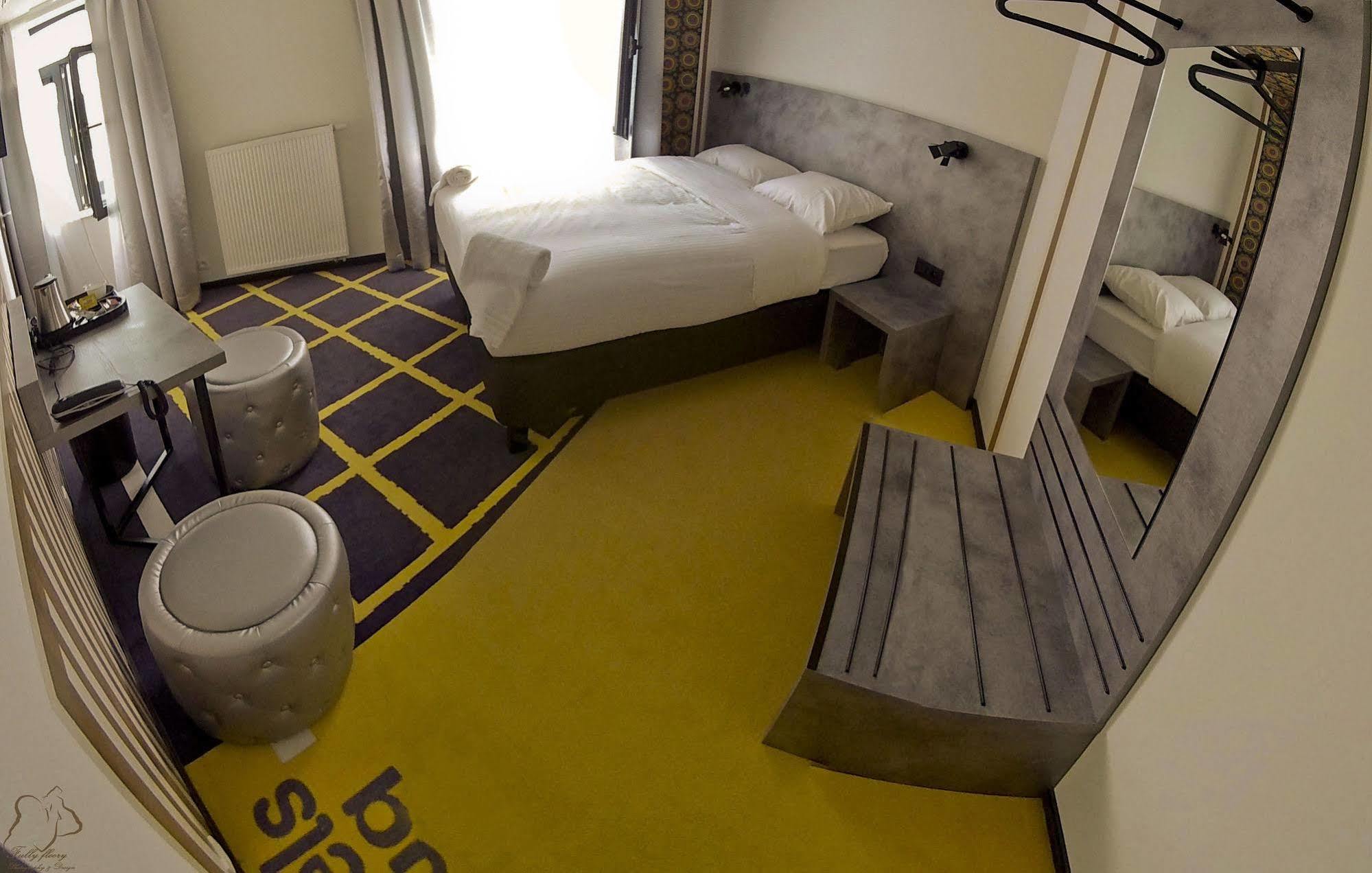 Nekotel Concept Art Hotel Saint-Gilles Екстериор снимка